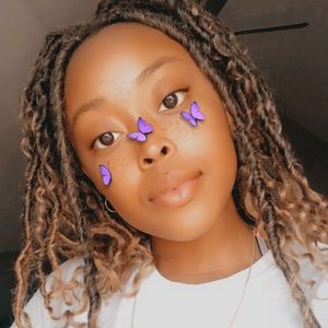 Meet your Posher, Brina